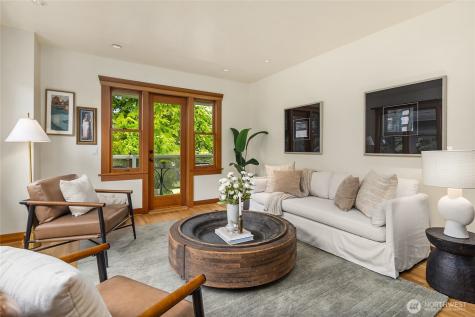 6054 29th Avenue NE Seattle WA 98115
