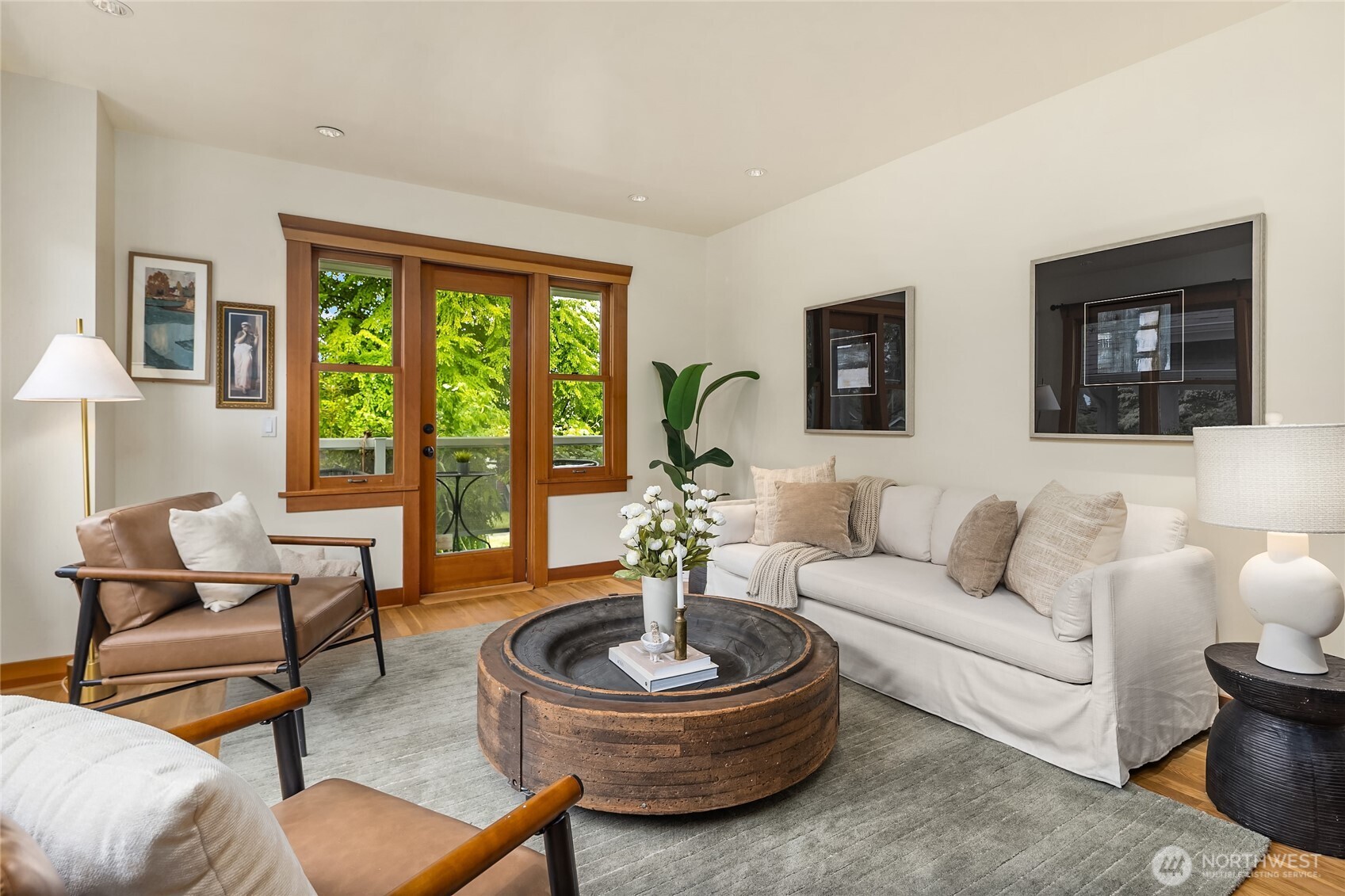 6054 29th Avenue NE Seattle WA 98115