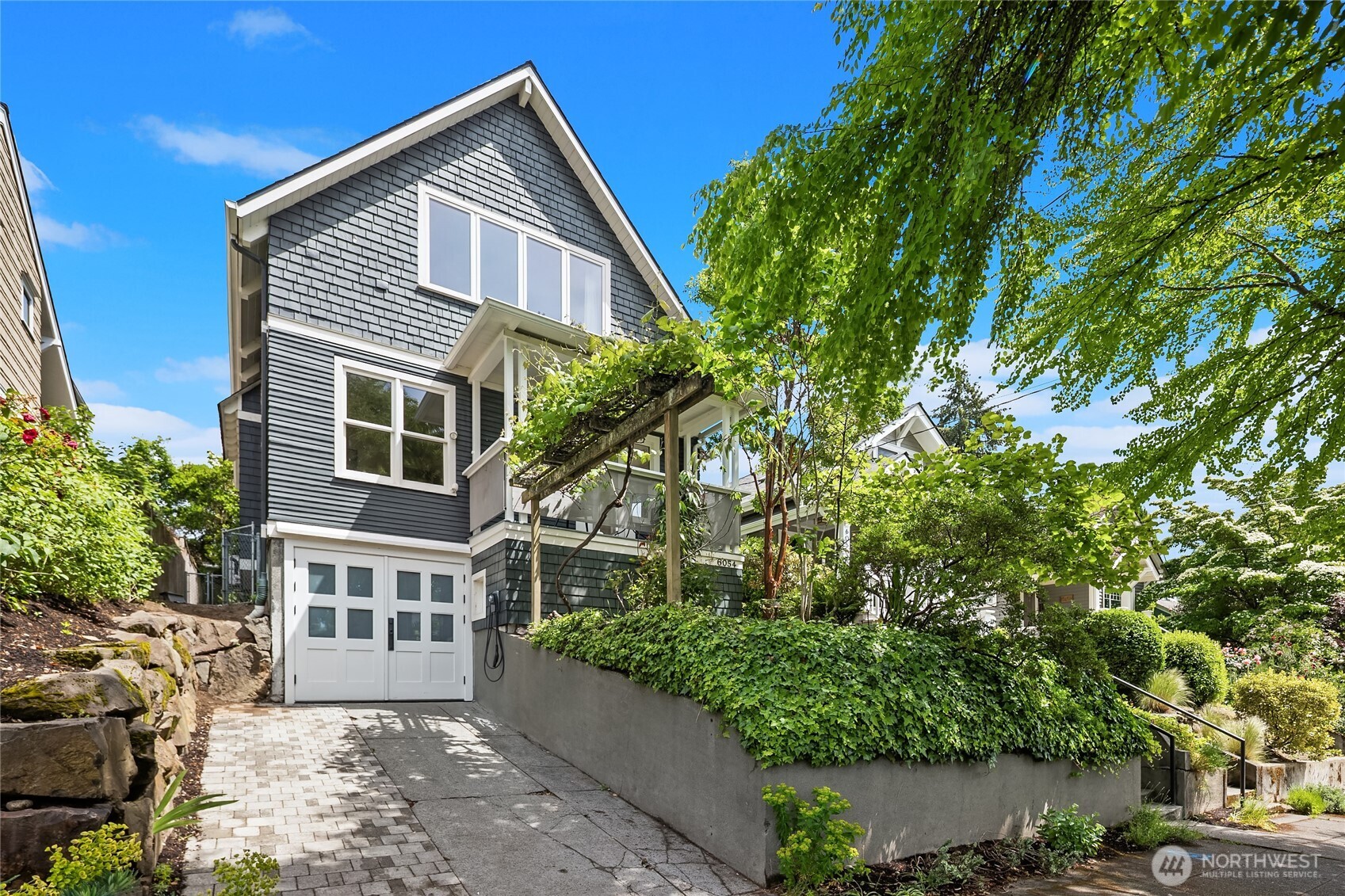6054 29th Avenue NE Seattle WA 98115