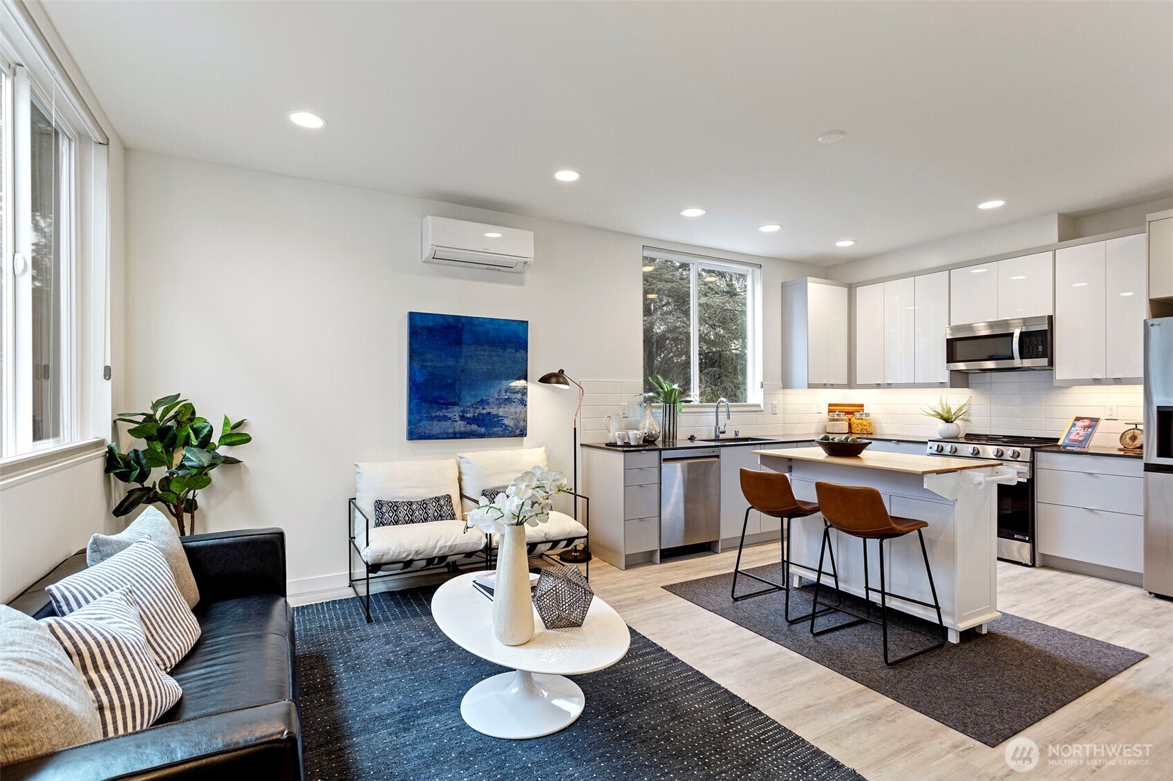 2527 29th Avenue S Seattle WA 98144