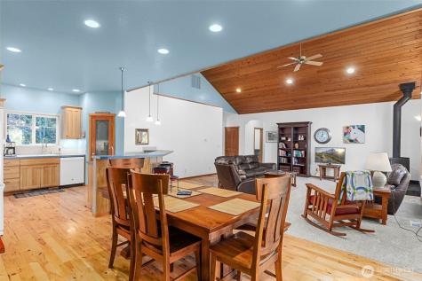 14723 Mcintosh Lane SE Tenino WA 98589