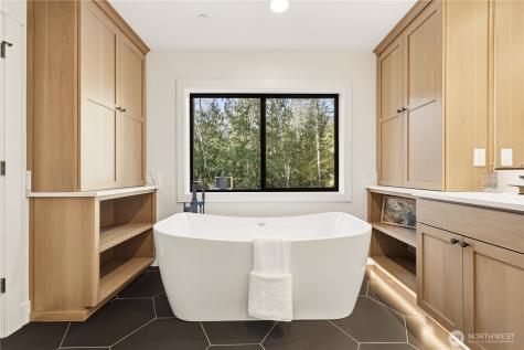 29550 SE 64th Street Preston WA 98050