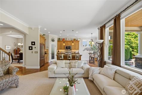 726 S 38th Court Renton WA 98055