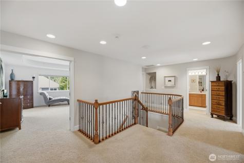 726 S 38th Court Renton WA 98055