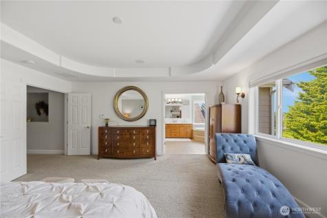 726 S 38th Court Renton WA 98055