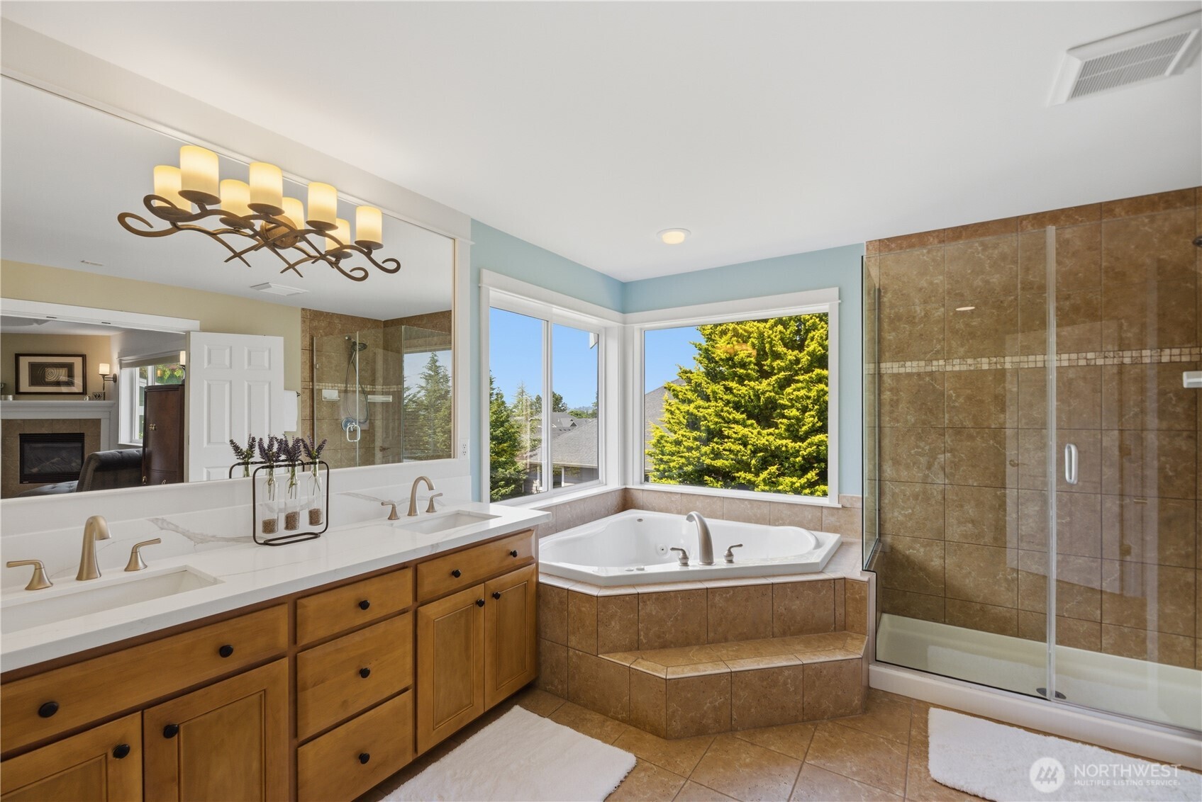 726 S 38th Court Renton WA 98055