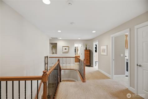 726 S 38th Court Renton WA 98055