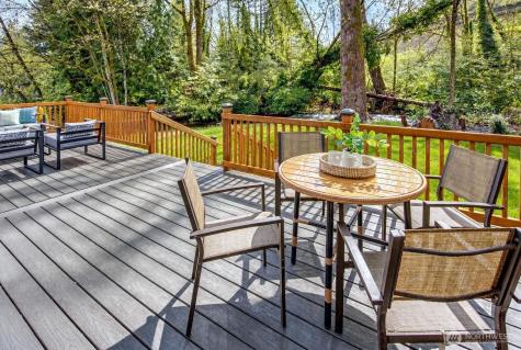 560 NE Alder Street Issaquah WA 98027