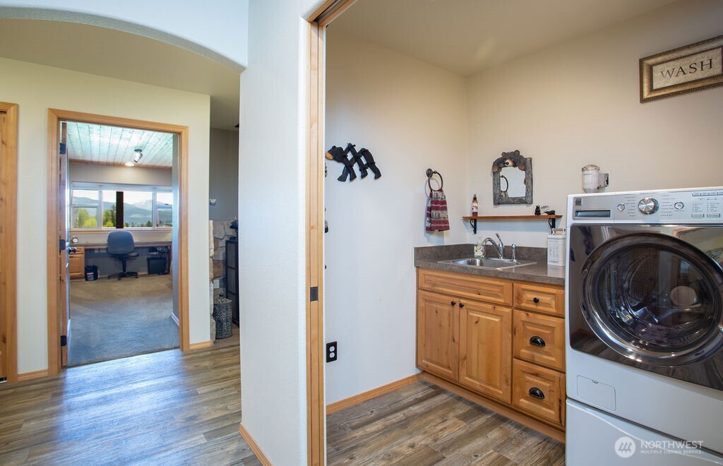354 Vulcan Mountain Road Curlew WA 99118