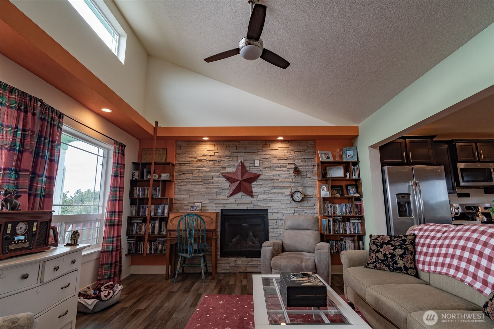 1116 Glendover Court SW Ocean Shores WA 98569