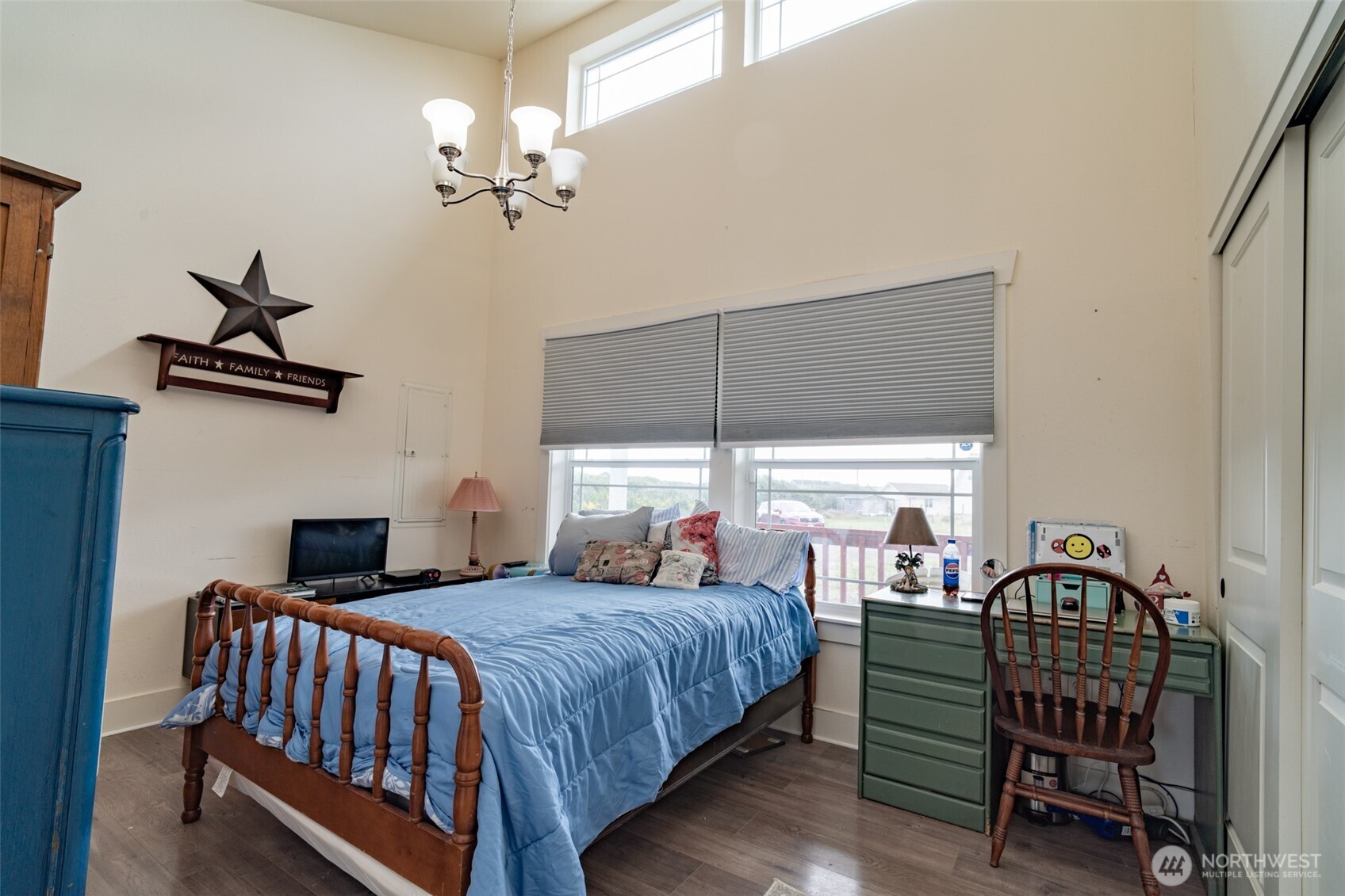 1116 Glendover Court SW Ocean Shores WA 98569