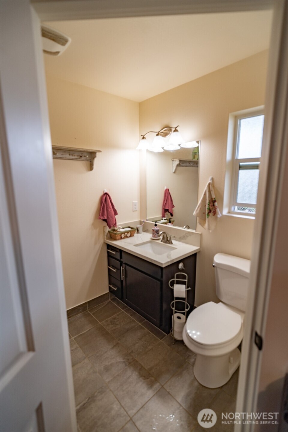1116 Glendover Court SW Ocean Shores WA 98569