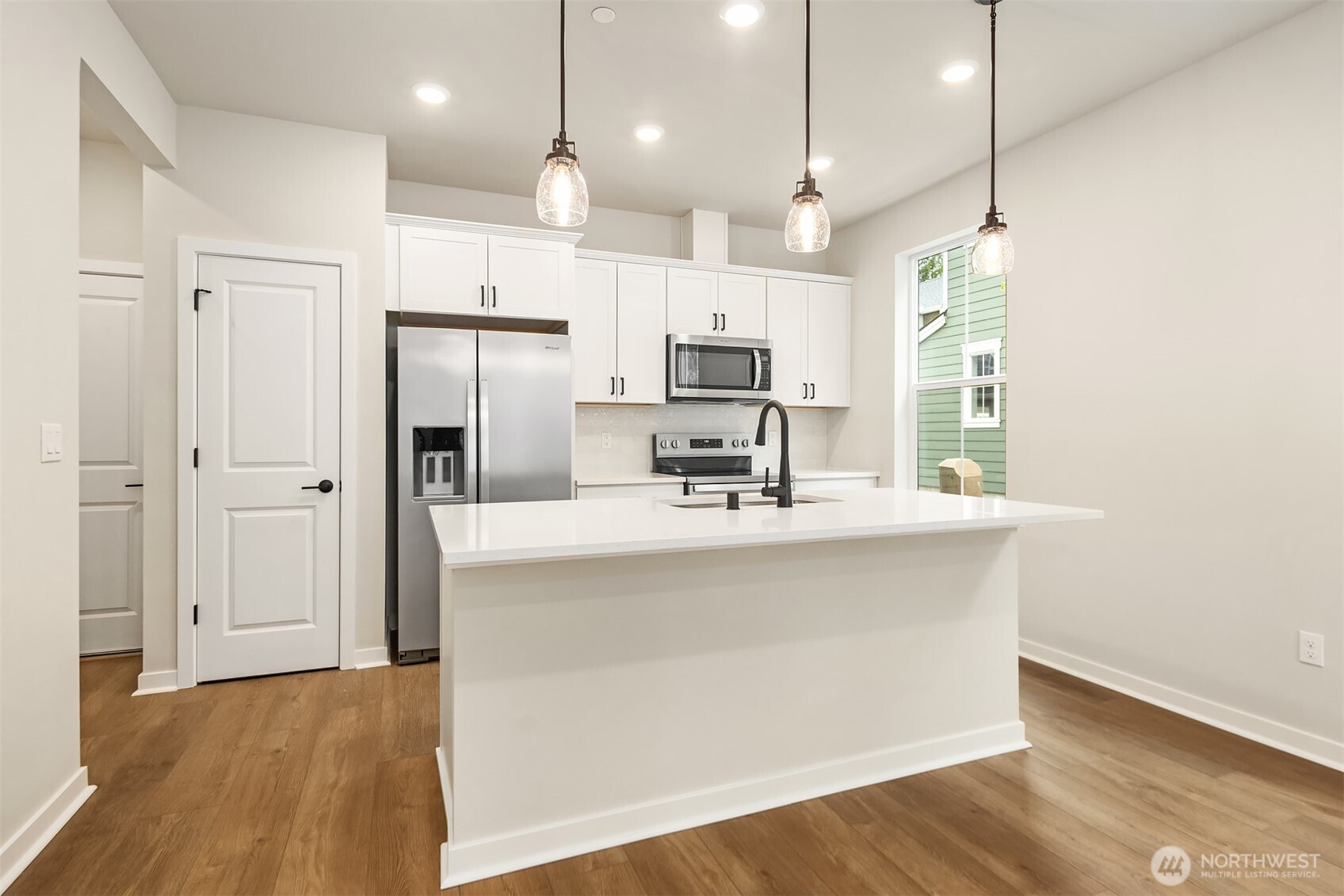 31832 Myrtle #38 Street Carnation WA 98014