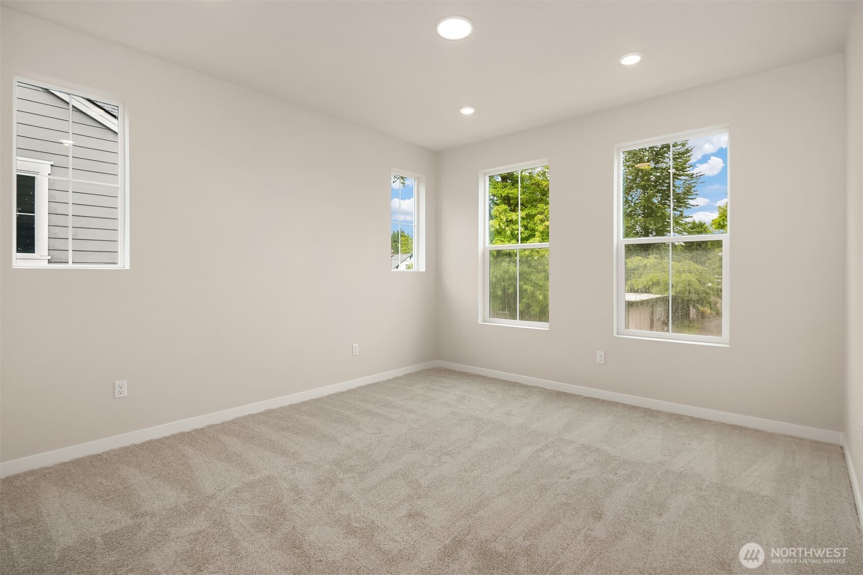 31832 Myrtle #38 Street Carnation WA 98014