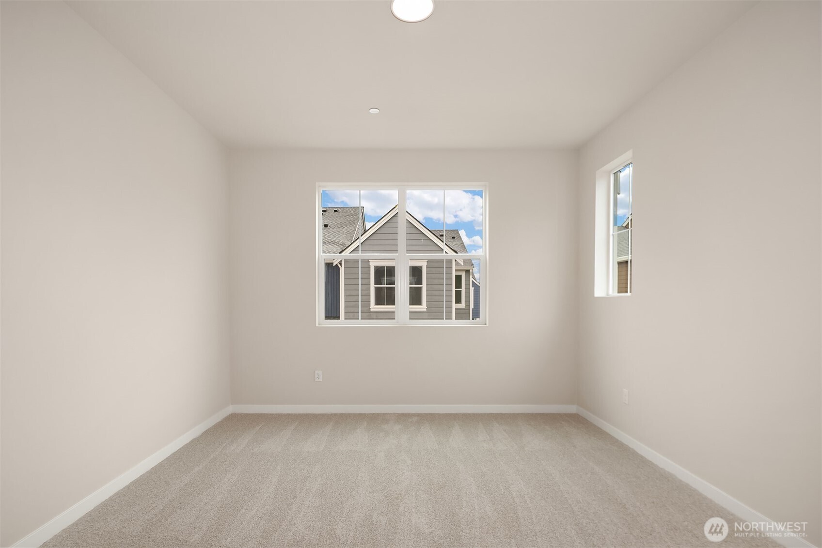 31832 Myrtle #38 Street Carnation WA 98014