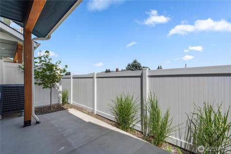 1030 Finch Lane Wenatchee WA 98801