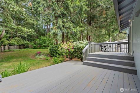 11325 40th Ave Court NW Gig Harbor WA 98332