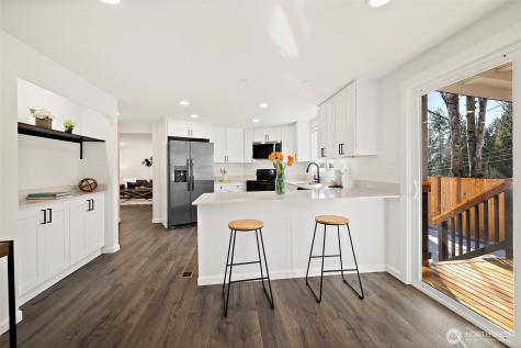 19309 127th Avenue NE Bothell WA 98011
