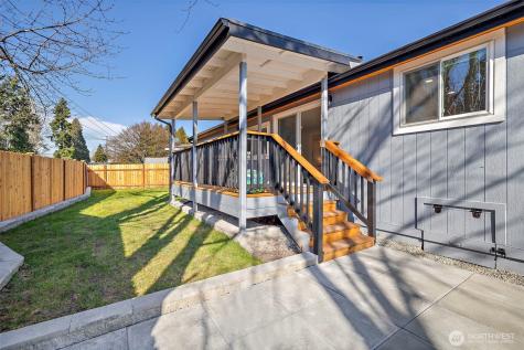 19309 127th Avenue NE Bothell WA 98011