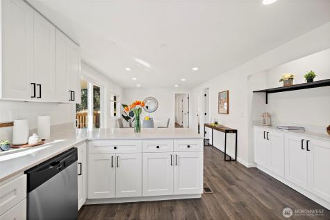 19309 127th Avenue NE Bothell WA 98011