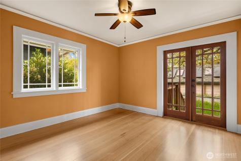 1018 NE 62nd Street Seattle WA 98115