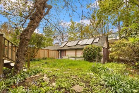 1018 NE 62nd Street Seattle WA 98115