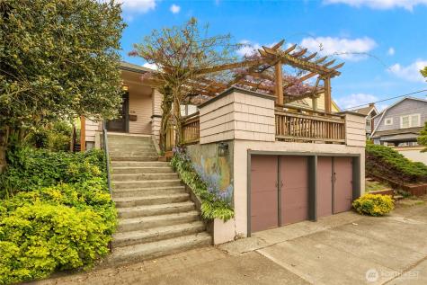 1018 NE 62nd Street Seattle WA 98115