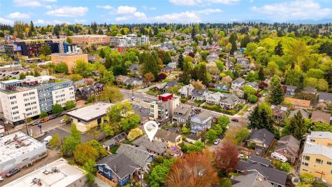 1018 NE 62nd Street Seattle WA 98115