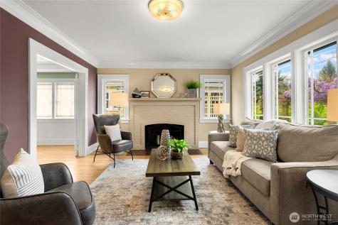 1018 NE 62nd Street Seattle WA 98115