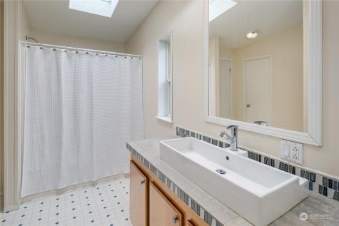 1675 Jodean Court Camano Island WA 98282