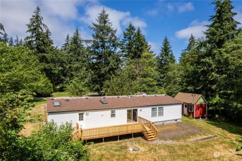 1675 Jodean Court Camano Island WA 98282