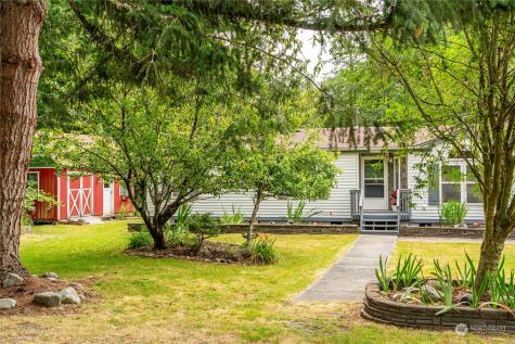 1675 Jodean Court Camano Island WA 98282