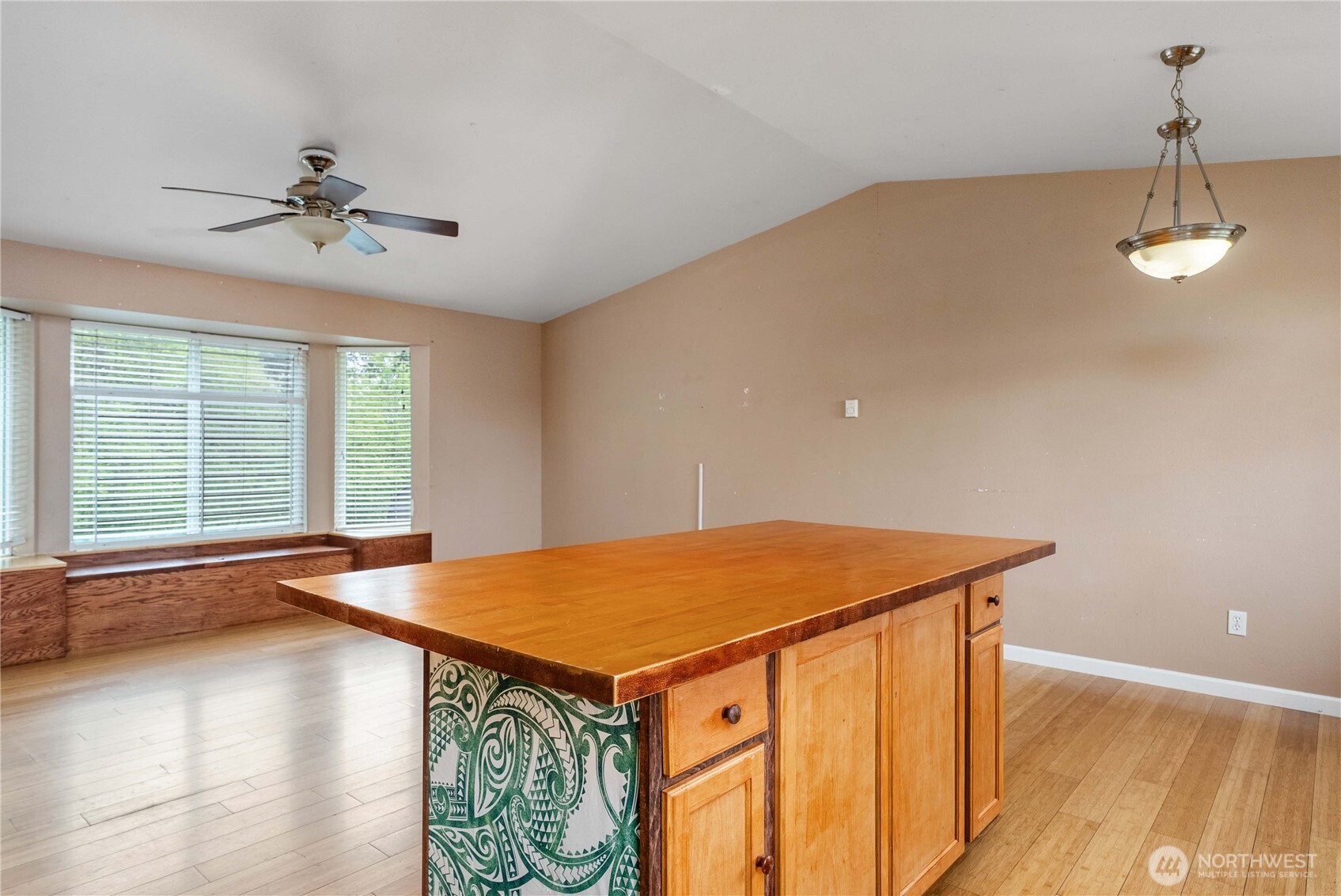 31509 61st Avenue S Roy WA 98580