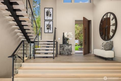 9630 SE 5th Street Bellevue WA 98004