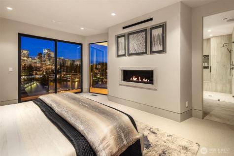 9630 SE 5th Street Bellevue WA 98004