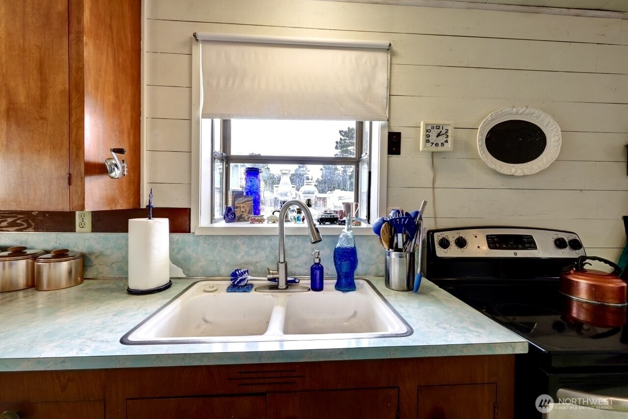 1215 199th Place Long Beach WA 98631