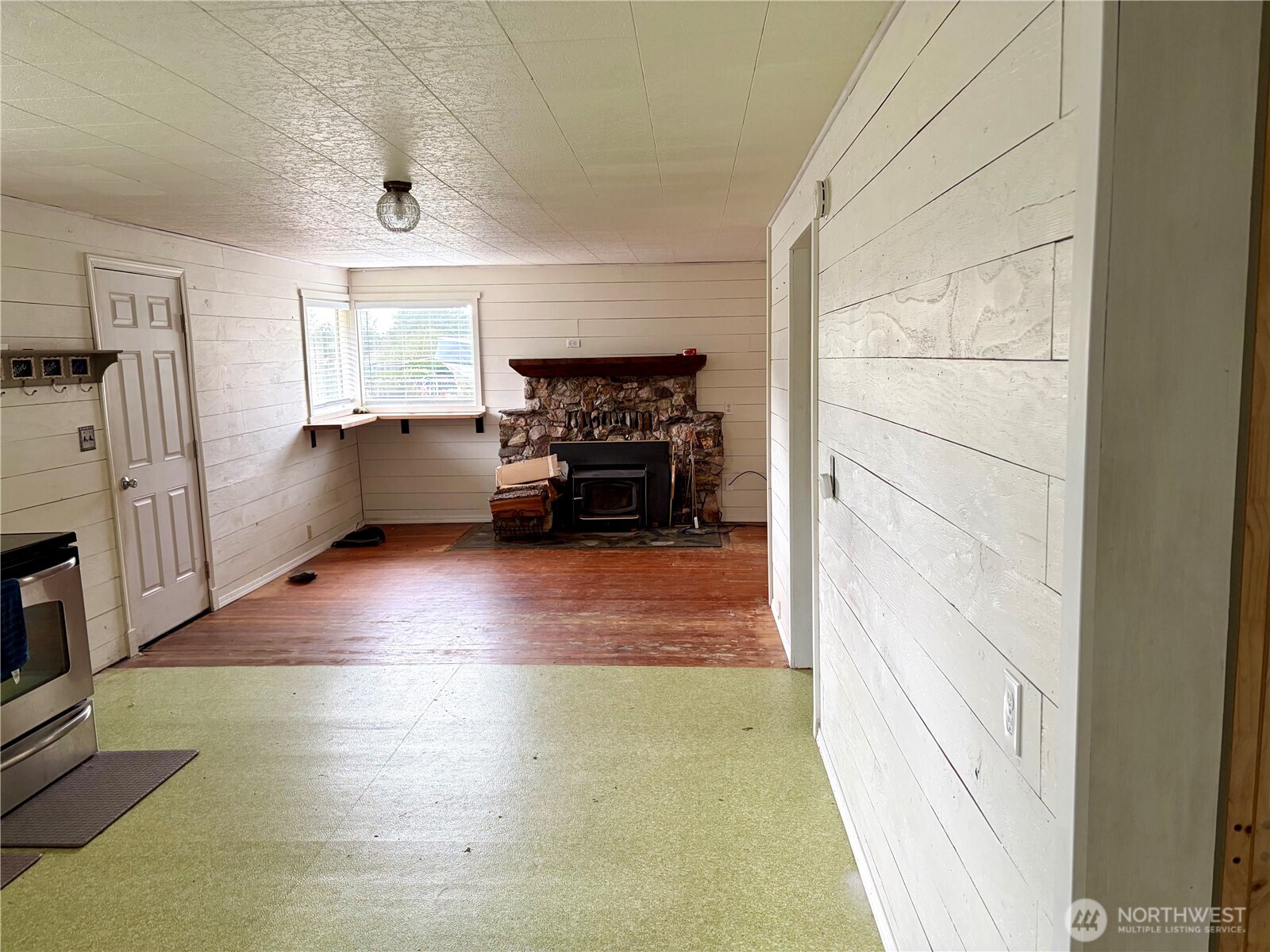 1215 199th Place Long Beach WA 98631