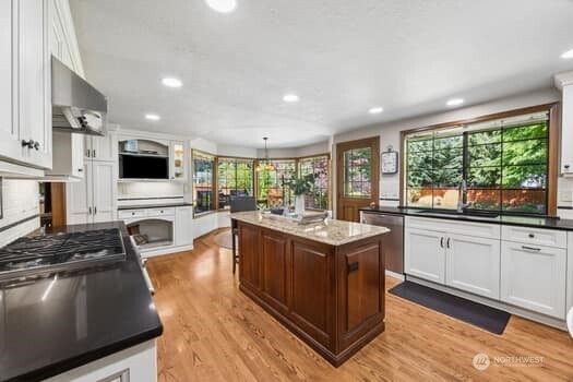 3607 22nd Street SE Puyallup WA 98374