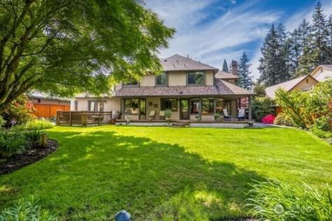 3607 22nd Street SE Puyallup WA 98374