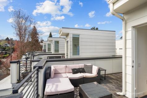 712 W Bertona Street Seattle WA 98119