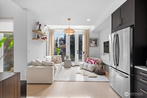 712 W Bertona Street Seattle WA 98119