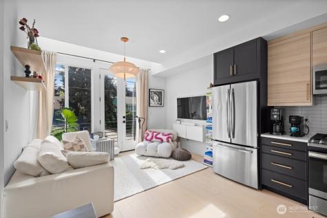 712 W Bertona Street Seattle WA 98119