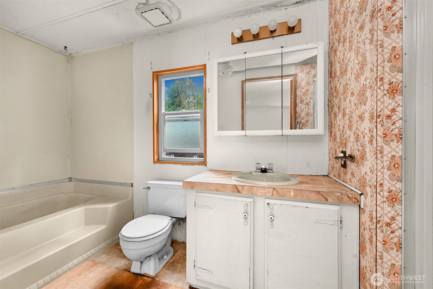 4257 Cody Road Blaine WA 98230