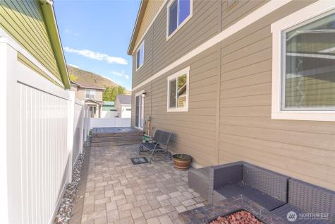 410 Riverside Meadow Cashmere WA 98815