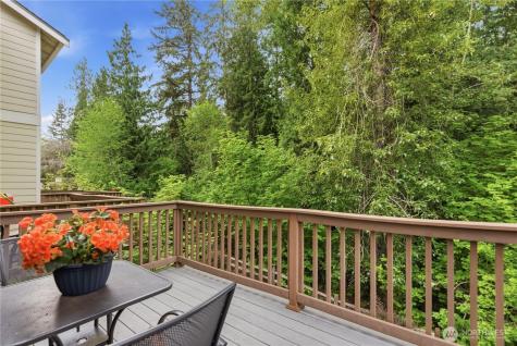 1047 215th Place SE Bothell WA 98021