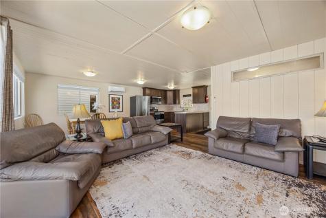 3132 Lakeshore Road Chelan WA 98816