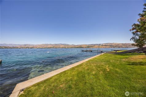 3132 Lakeshore Road Chelan WA 98816