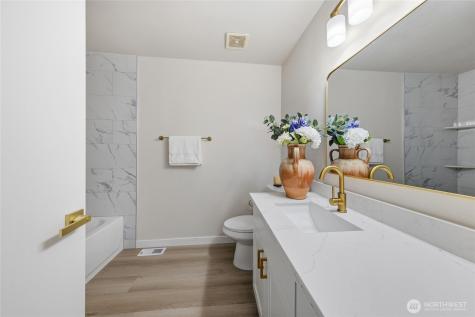 17801 38th Pl W Lynnwood WA 98037