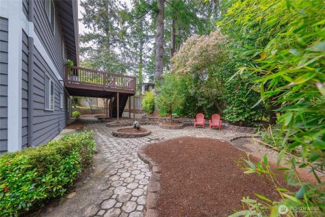 17801 38th Pl W Lynnwood WA 98037