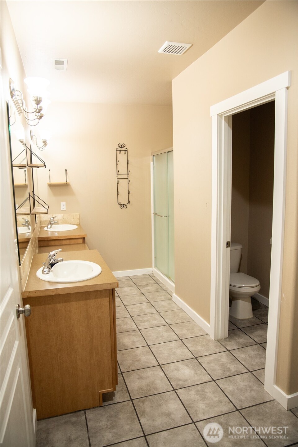 1324 E Polk Court Moses Lake WA 98837